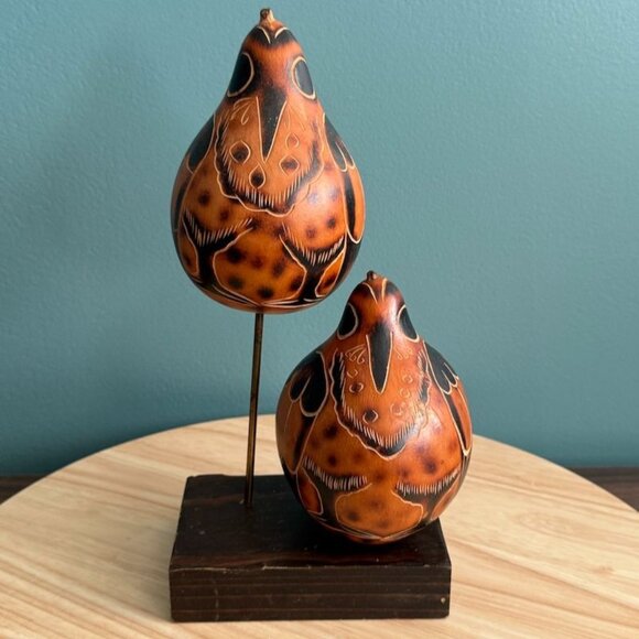 Vintage 70's Peruvian Hand-Carved Gourd Birds Sculpture Set On Wooden Base - Picture 1 of 10